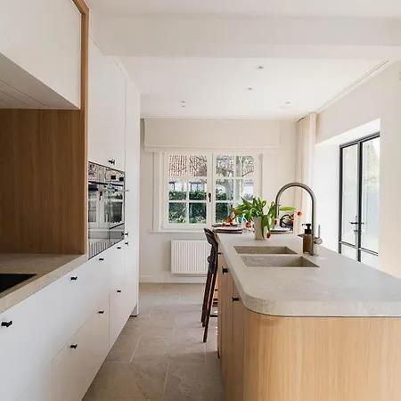 'la Veille - Becassine' In - Bad ヴィラ